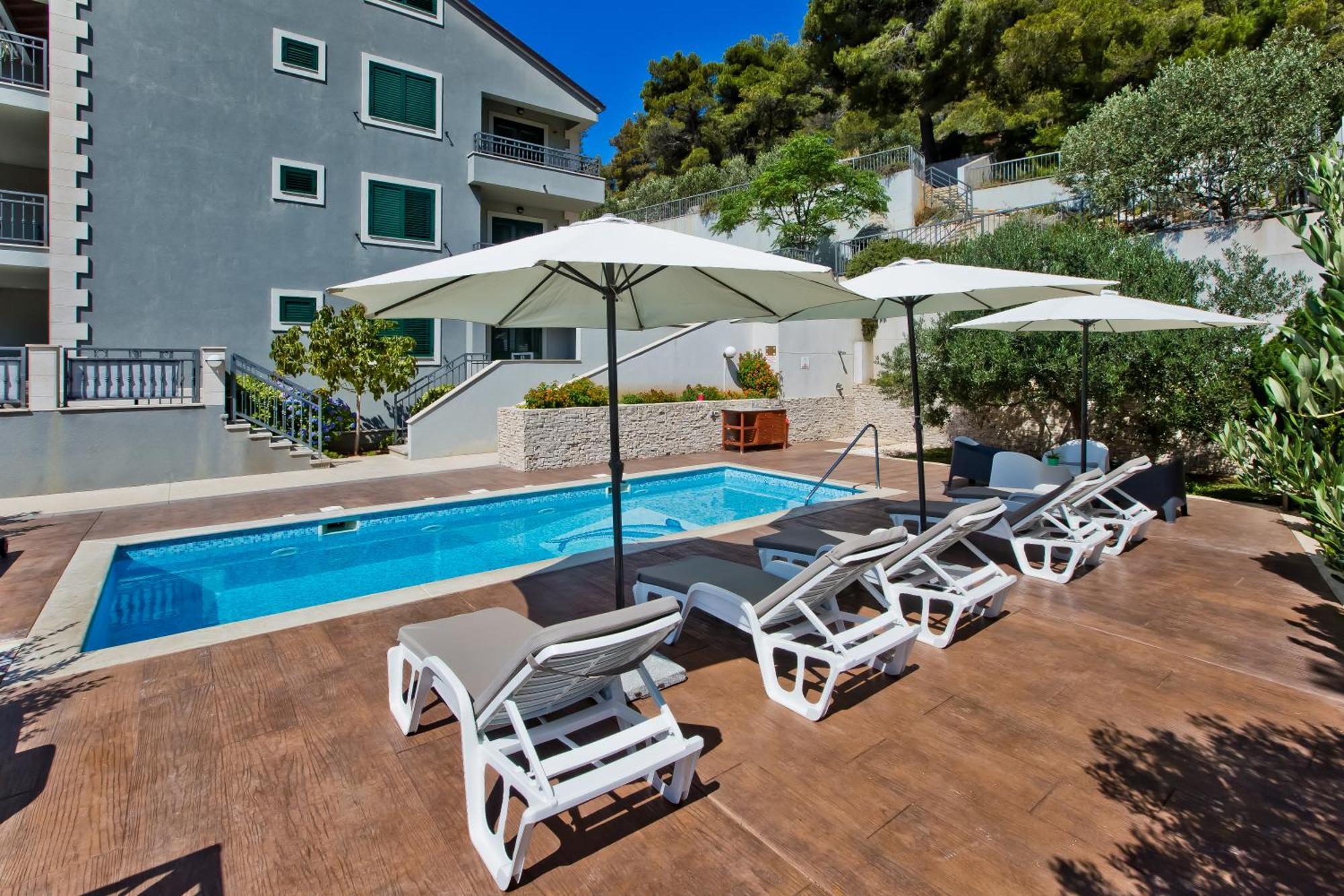 Luxurious Apartments Maslina With Beach Μίλνα Εξωτερικό φωτογραφία